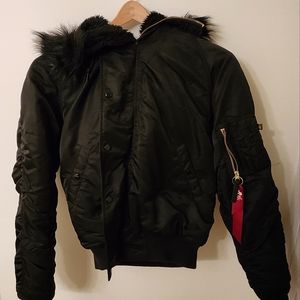 Alpha Industries Heavy Winter Bomber (N-2B) Medium